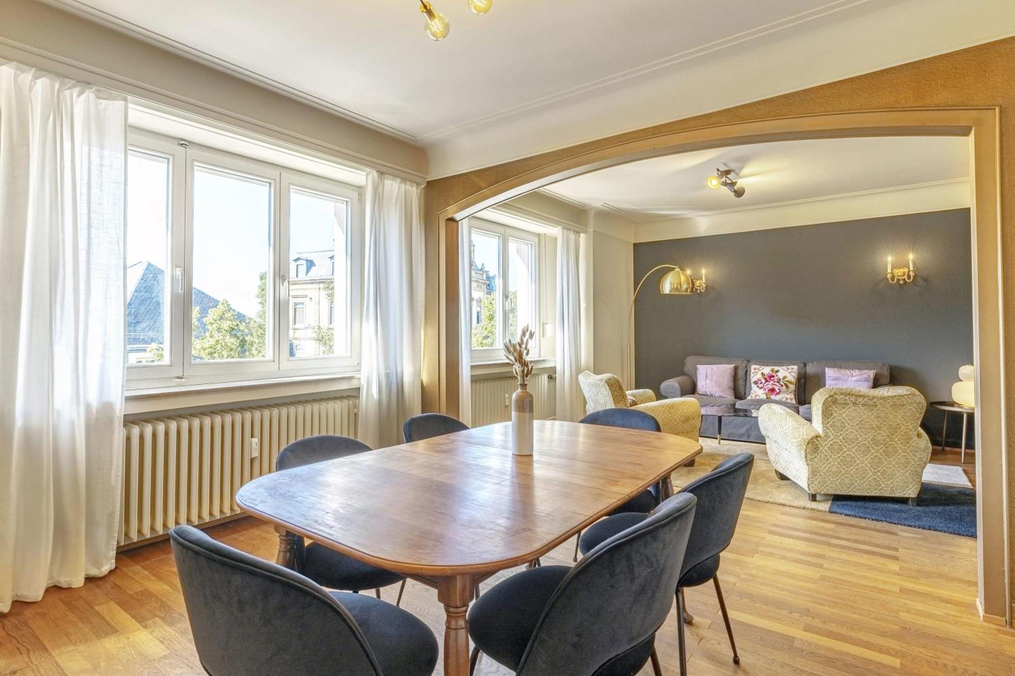 Elegant 2br In With Balcony & Wifi * Luxemburg