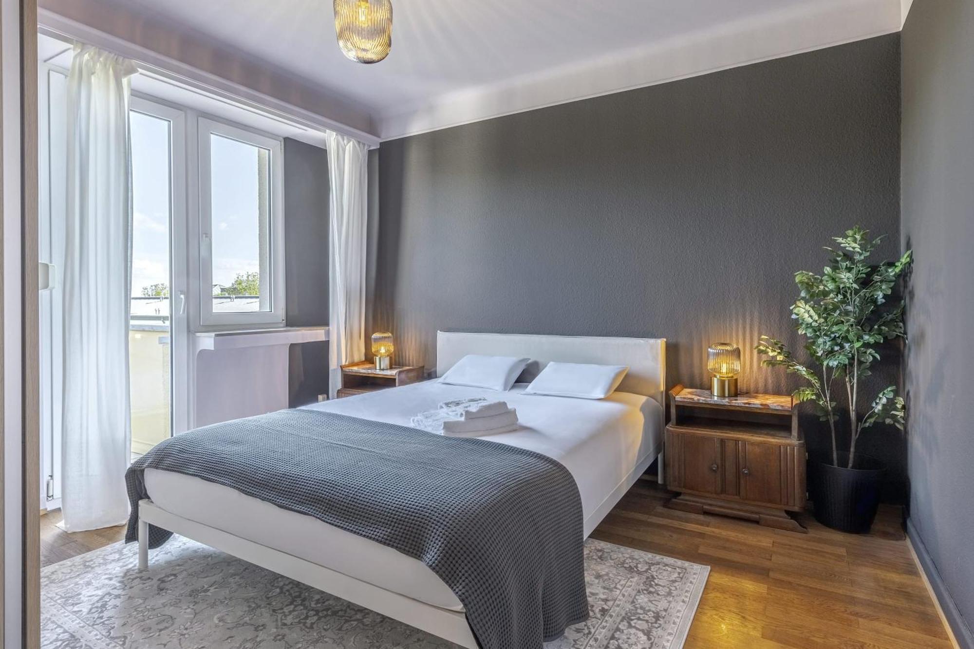 Elegant 2br In With Balcony & Wifi Luxembourg